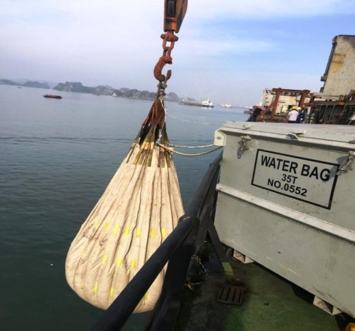 LOAD TEST DECK CRANE SERVICE IN VIETNAM